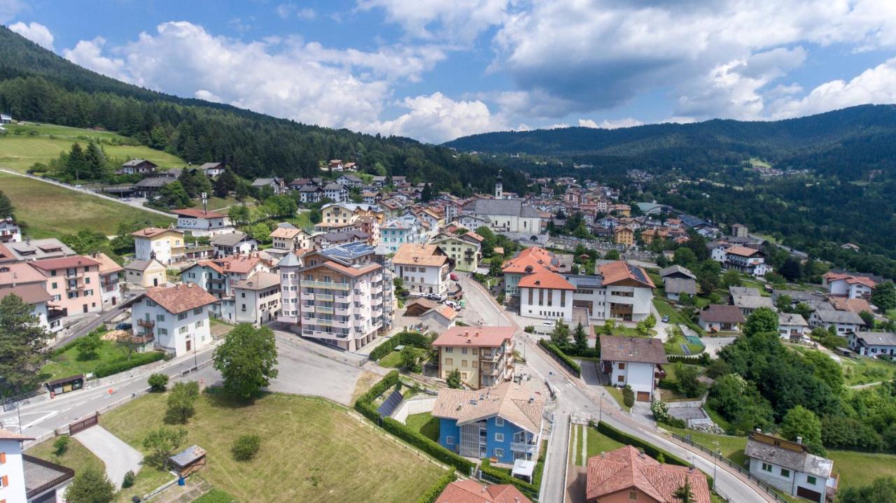 Hotel Luna Bianca Folgaria Eksteriør billede